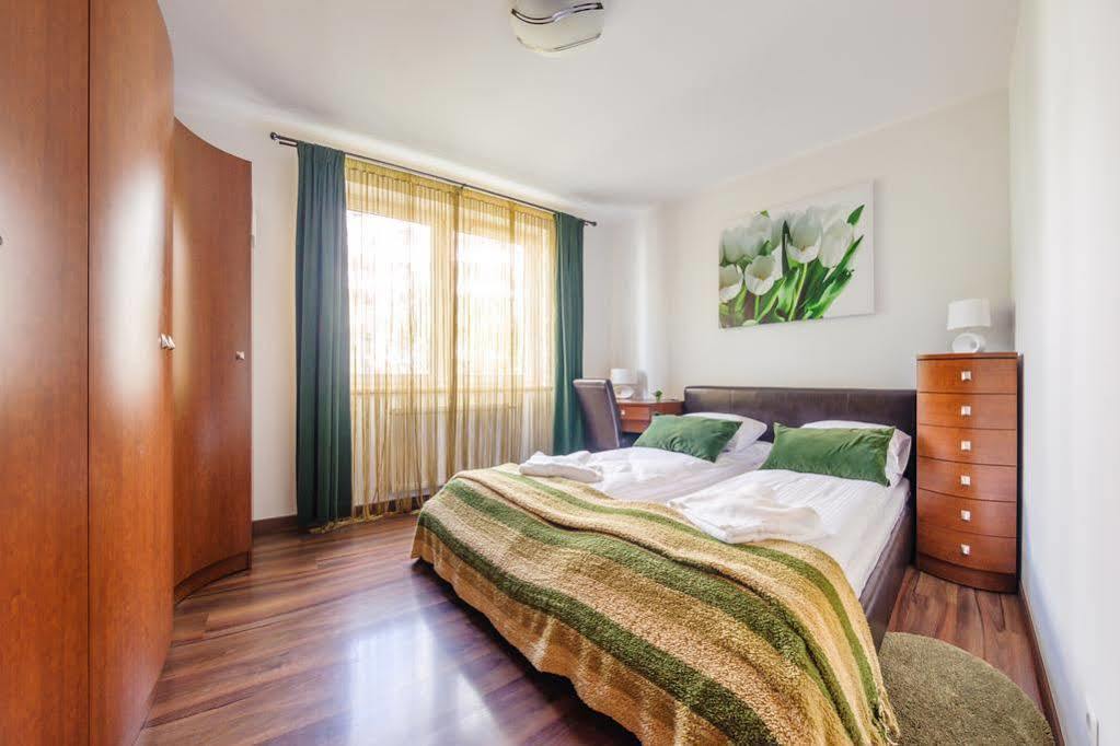 Apartament Primore *
